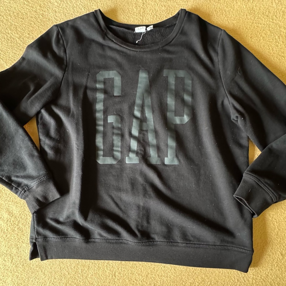 GAP Black Logo Crewneck Sweatshirt